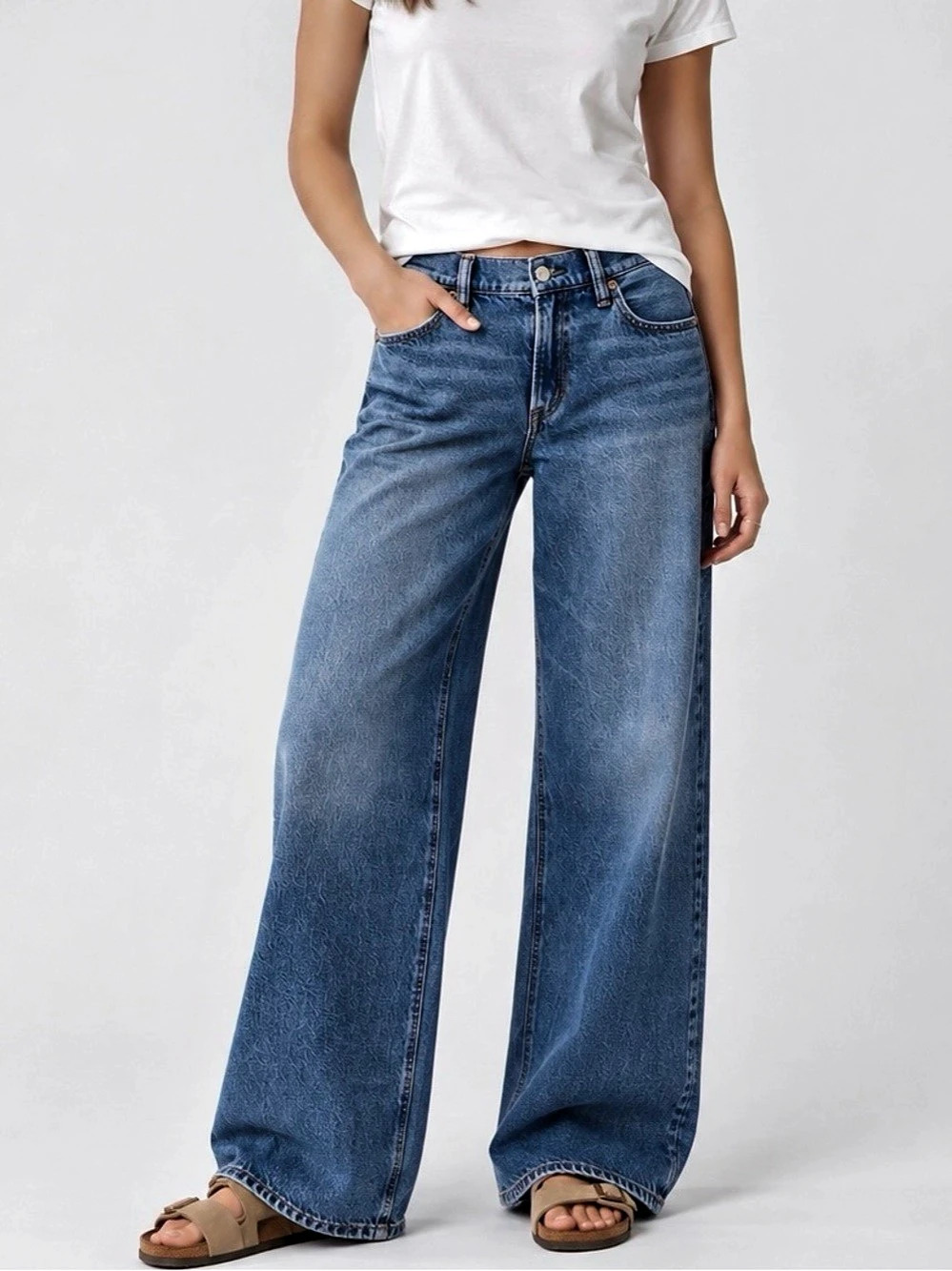 American Eagle 000 Short Ultra Wide Leg Jeans Low-Rise Women’s Strigid 2025